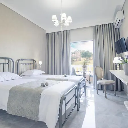 Erofili Hotell 3*