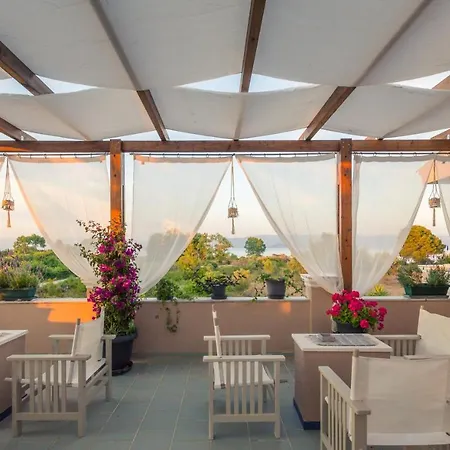 Erofili Отель Кавос