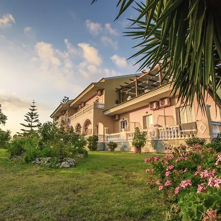 埃罗菲里酒店 3*