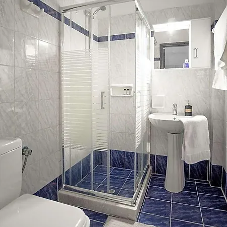 Erofili 3*